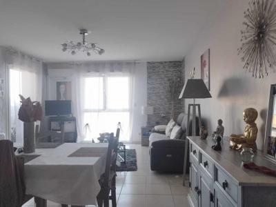 For sale Miramas 3 rooms 67 m2 Bouches du Rhone (13140) photo 4