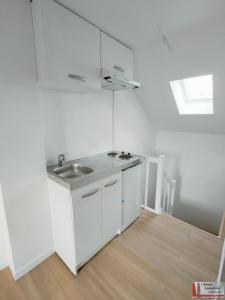 For rent Amiens 1 room 20 m2 Somme (80000) photo 2