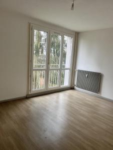 Louer Appartement Luxeuil-les-bains 261 euros