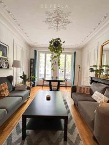 For sale Paris-14eme-arrondissement 4 rooms 91 m2 Paris (75014) photo 2