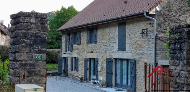 For sale Macornay 9 rooms 240 m2 Jura (39570) photo 0