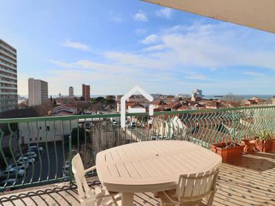 For sale Port-de-bouc 4 rooms 115 m2 Bouches du Rhone (13110) photo 2