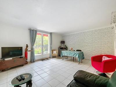 For sale Elancourt 6 rooms 106 m2 Yvelines (78990) photo 0