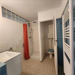 For rent Marseille-1er-arrondissement 2 rooms 60 m2 Bouches du Rhone (13001) photo 4