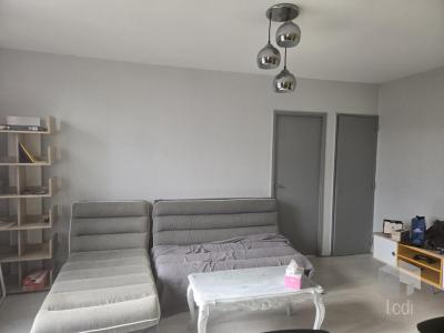 For sale Montelimar 2 rooms 40 m2 Drome (26200) photo 2