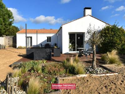 For sale Saint-jean-de-monts 5 rooms 130 m2 Vendee (85160) photo 1