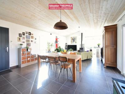 For sale Saint-jean-de-monts 5 rooms 130 m2 Vendee (85160) photo 3