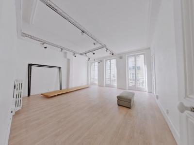 For rent Paris-8eme-arrondissement 144 m2 Paris (75008) photo 0