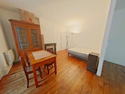 Louer Appartement 40 m2 Paris-6eme-arrondissement