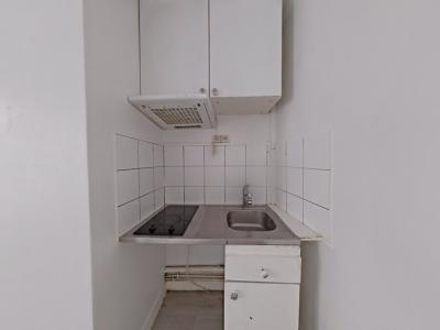 Acheter Appartement 10 m2 Paris-18eme-arrondissement