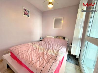 For sale Roubaix 1 room 35 m2 Nord (59100) photo 2