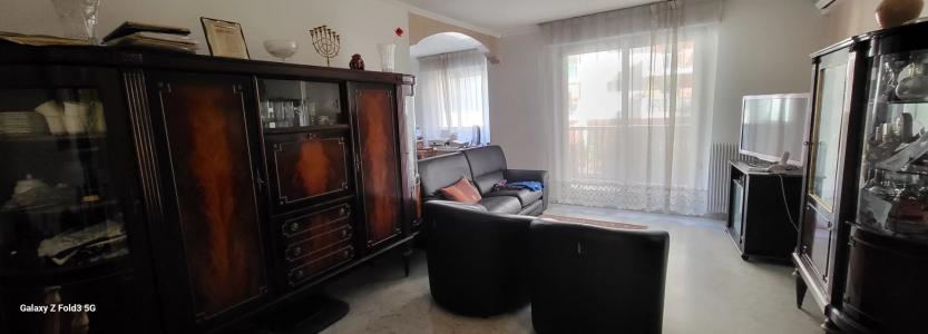 For sale Nice 4 rooms 73 m2 Alpes Maritimes (06000) photo 2