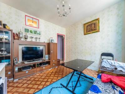 For sale Paris-10eme-arrondissement 3 rooms 45 m2 Paris (75010) photo 2