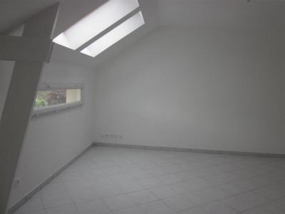 For rent Nantes 3 rooms 61 m2 Loire atlantique (44300) photo 2