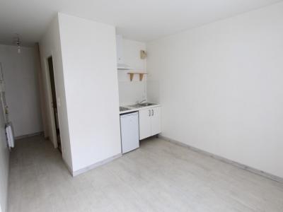 For rent Nantes 1 room 19 m2 Loire atlantique (44100) photo 2