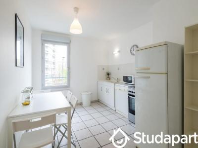 Louer Appartement Lyon-7eme-arrondissement 520 euros