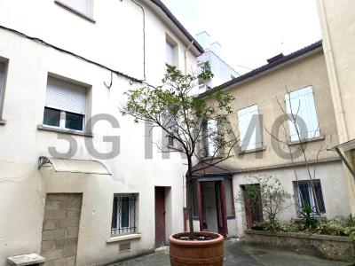 For sale Villejuif 231 m2 Val de Marne (94800) photo 0