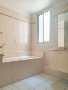 For sale Seyne-sur-mer 4 rooms 101 m2 Var (83500) photo 3