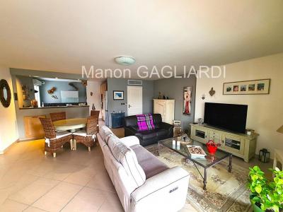 For sale Six-fours-les-plages 5 rooms 114 m2 Var (83140) photo 2