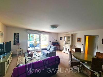 For sale Six-fours-les-plages 5 rooms 114 m2 Var (83140) photo 3