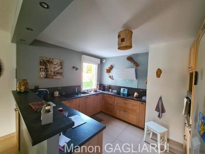 For sale Six-fours-les-plages 5 rooms 114 m2 Var (83140) photo 4