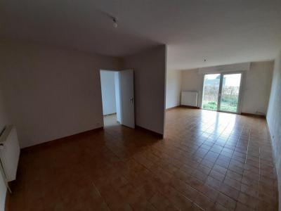 For sale Montilliers 3 rooms 65 m2 Maine et loire (49310) photo 2