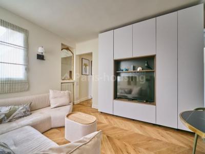 For rent Paris-7eme-arrondissement 3 rooms 55 m2 Paris (75007) photo 2