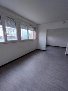 For rent Sedan 4 rooms 75 m2 Ardennes (08200) photo 2