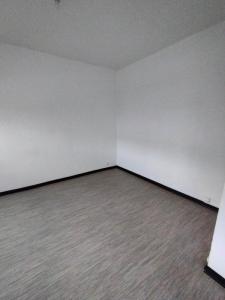 For rent Sedan 4 rooms 75 m2 Ardennes (08200) photo 4