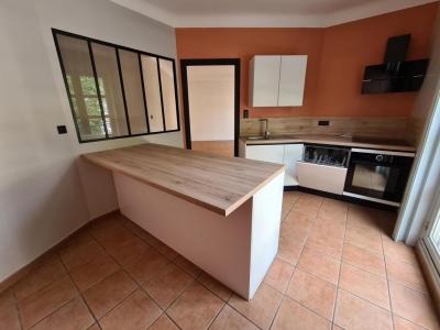 For rent Creusot 3 rooms 78 m2 Saone et loire (71200) photo 0