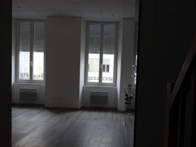 For rent Bordeaux 4 rooms 60 m2 Gironde (33000) photo 1