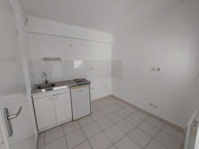 For sale Nimes 2 rooms 43 m2 Gard (30000) photo 3