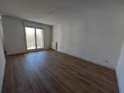 For sale Nimes 3 rooms 69 m2 Gard (30000) photo 2