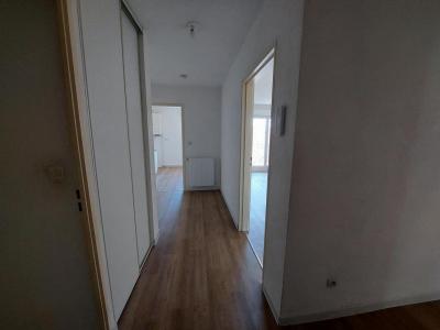 For sale Nimes 3 rooms 69 m2 Gard (30000) photo 4