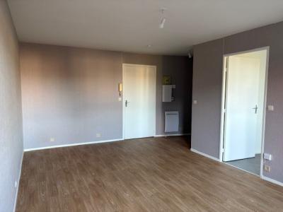 For rent Chatre 1 room 34 m2 Indre (36400) photo 1