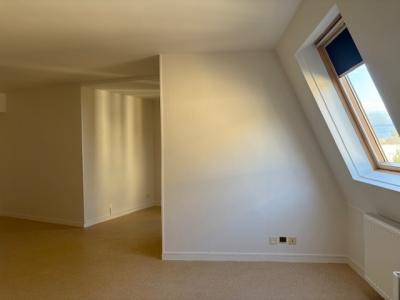 Louer Appartement 63 m2 Chatre