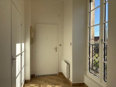 Louer Appartement Sainte-severe-sur-indre 407 euros