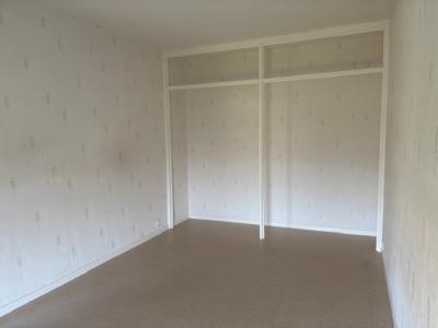 For rent Chatre 2 rooms 50 m2 Indre (36400) photo 3