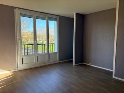 For rent Chatre 5 rooms 75 m2 Indre (36400) photo 2