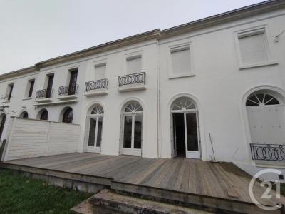 For rent Saint-vivien-de-medoc 6 rooms 196 m2 Gironde (33590) photo 0