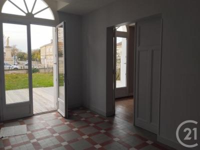 Louer Maison Saint-vivien-de-medoc 1215 euros