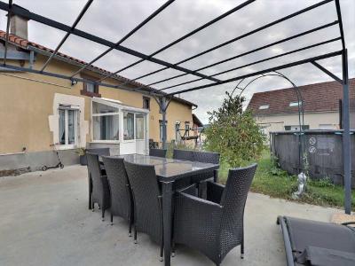 For sale Saint-priest-bramefant 4 rooms 135 m2 Puy de dome (63310) photo 4