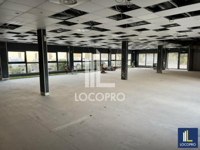 Annonce Location Local commercial Eguilles 13