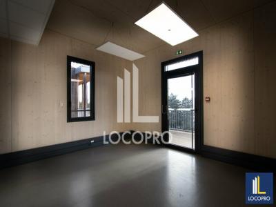 For rent Beaurecueil AIX-EN-PROVENCE 341 m2 Bouches du Rhone (13100) photo 4