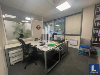 Louer Bureau Avignon 25596 euros