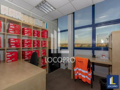 Louer Bureau 183 m2 Milles