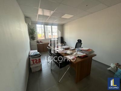 Annonce Vente Bureau Saint-laurent-du-var 06