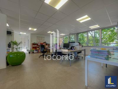 For rent Vitrolles 125 m2 Bouches du Rhone (13127) photo 0