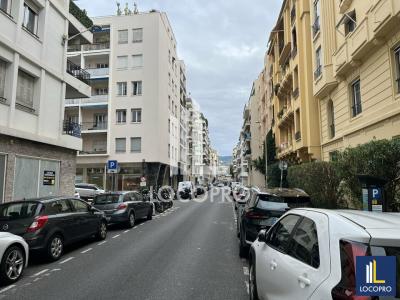 Louer Local commercial 133 m2 Nice