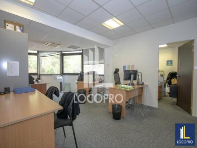 Louer Bureau 207 m2 Milles